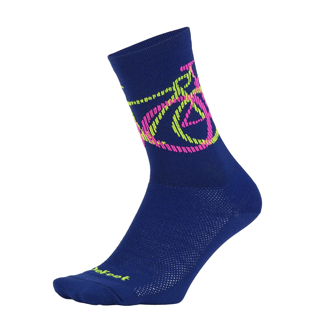 Defeet Aireator 6" Crew Blinds Socks - Navy - Image 2